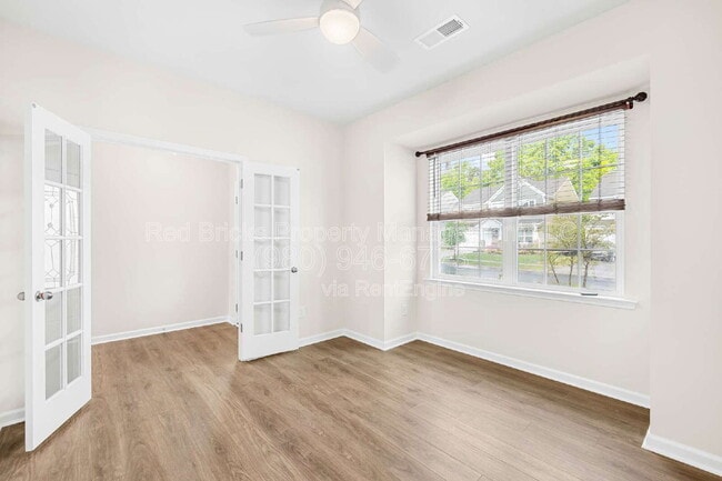 Photo - 14924 Nichols Hall Dr