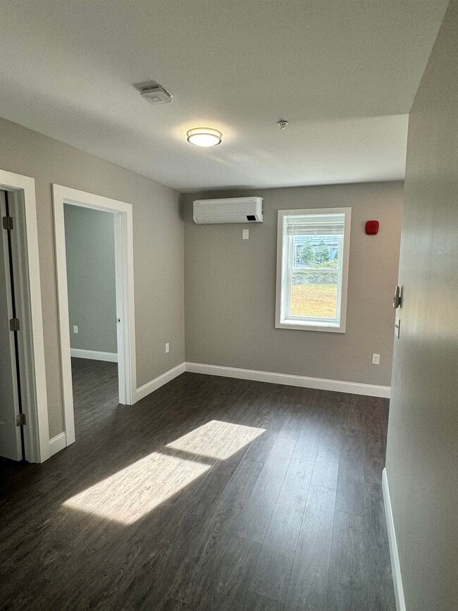 Photo - 50 Monarch Wy Unidad 102