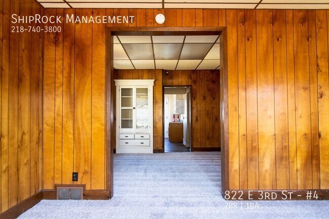 Photo - 822 E 3rd St Unit #4