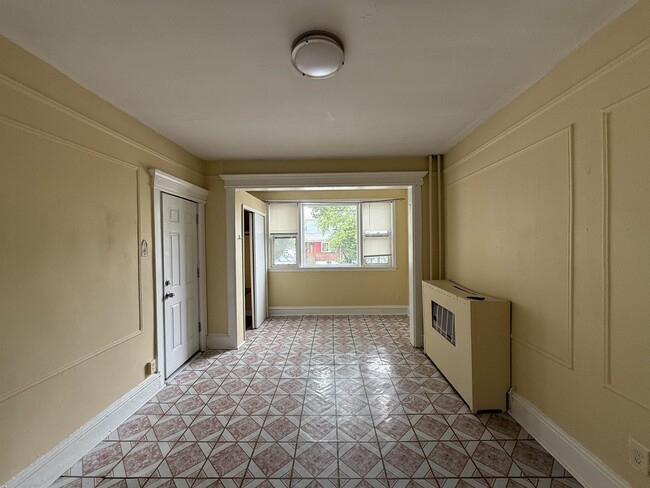 Photo - 80 McAdoo Ave