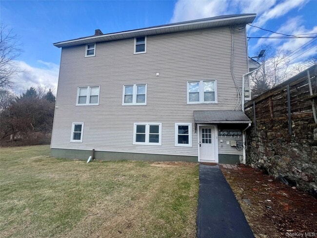 Photo - 1225 E Main St Unidad #4