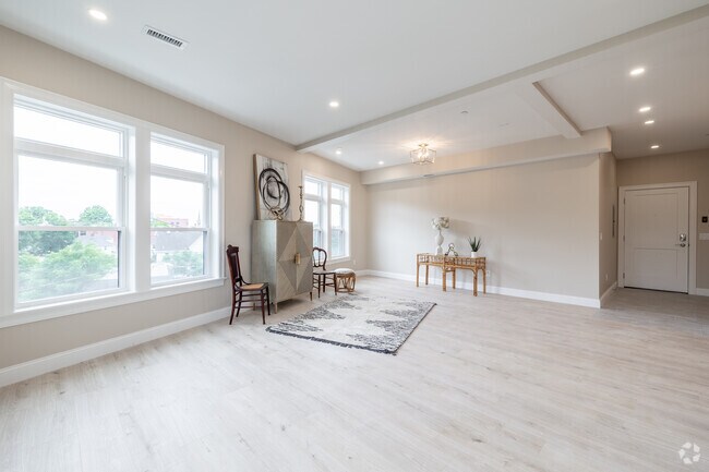 2BR, 2BA 1,270SF - Living Room