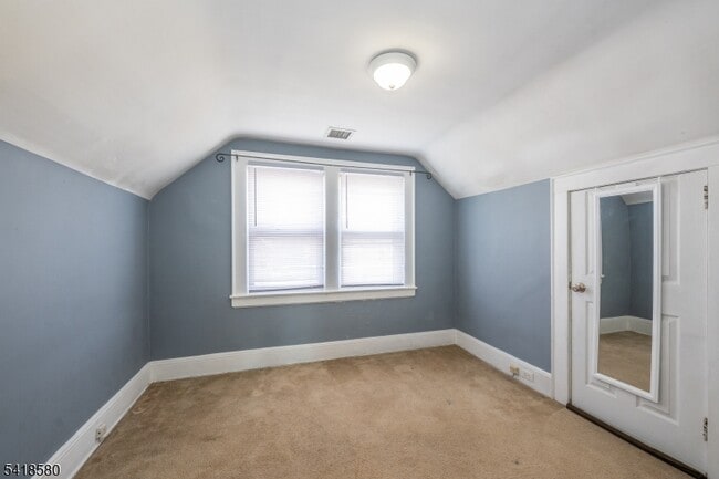 Photo - 41 Beekman St