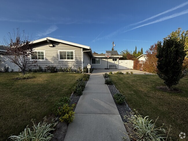 Building Photo - 17251 San Fernando Mission Blvd Rental