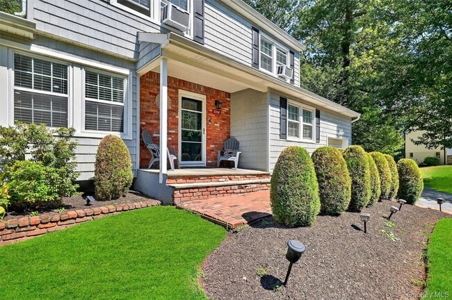 Photo - 3208 Douglas Dr