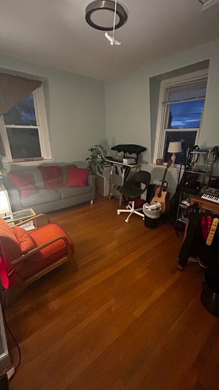 151 Grove St Unit 2