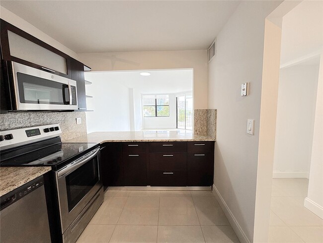 Photo - 1865 Brickell Ave Unit A404