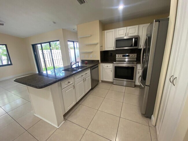 Photo - 3090 S Oakland Forest Dr