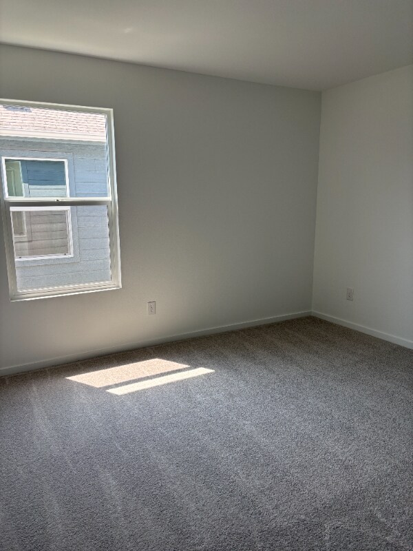 Photo - 3040 Burmese St