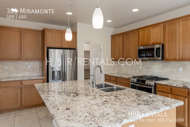 Photo - 381 Miramonte-