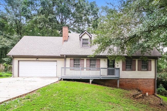 Building Photo - 672 Almand Branch Rd SE Rental