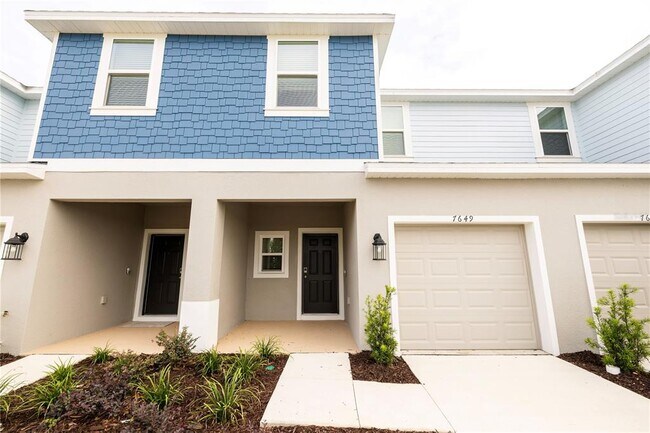 Photo - 7649 WATERSCAPE Dr