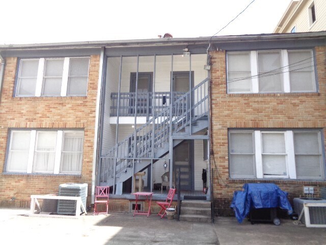 Photo - 401 W Clay St Unit 3