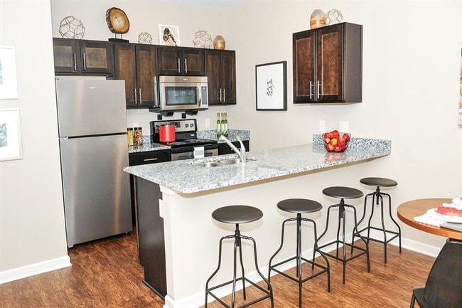 Photo - Canal Crossing Apartment Homes