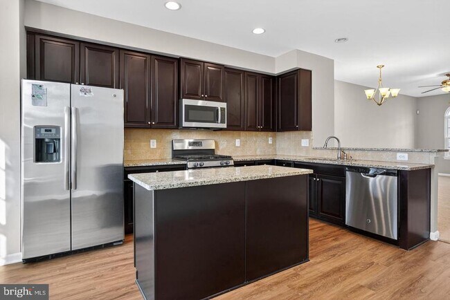 Photo - 1731 Dorothy Ln