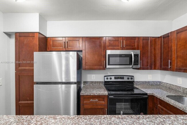 Photo - 1530 Crescent Cir Unit 8