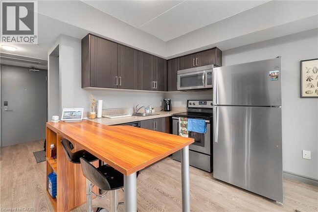 Photo - 321 Spruce St Unit 211