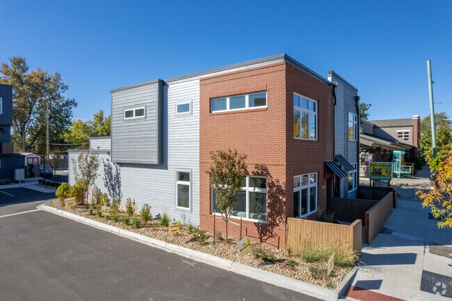 406 W Baseline - Baseline Old Town Village