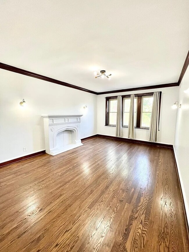Photo - 1632 N California Ave Unit 2