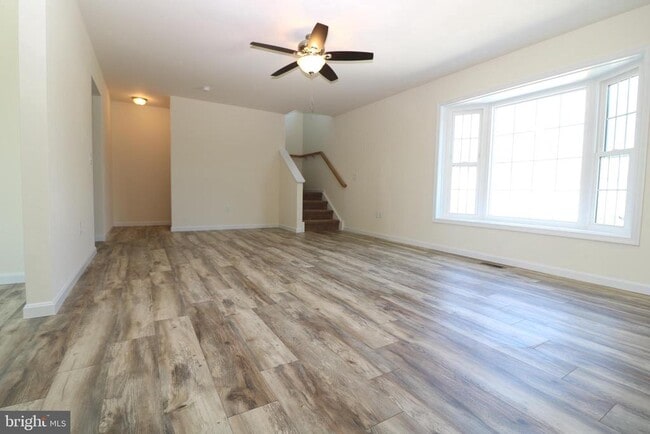 Photo - 72 Filbert Dr