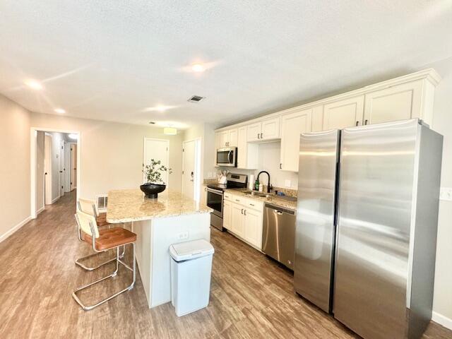 Photo - 1002 Julia Ave Casa