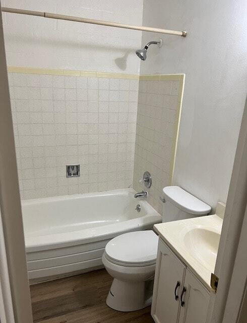 Photo - 2122 Orchard Dr Unit 6