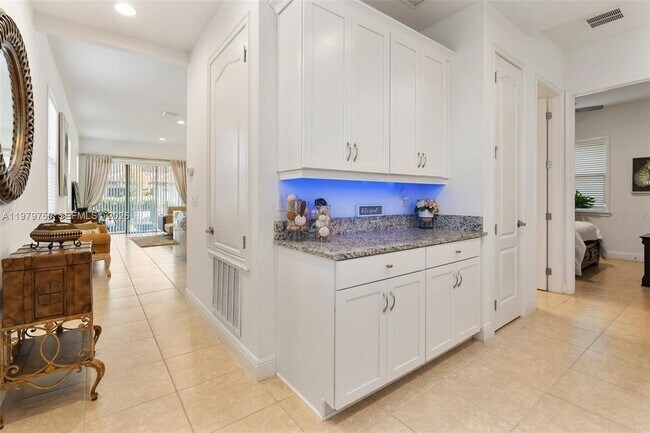 Photo - 10562 Gatley Pl