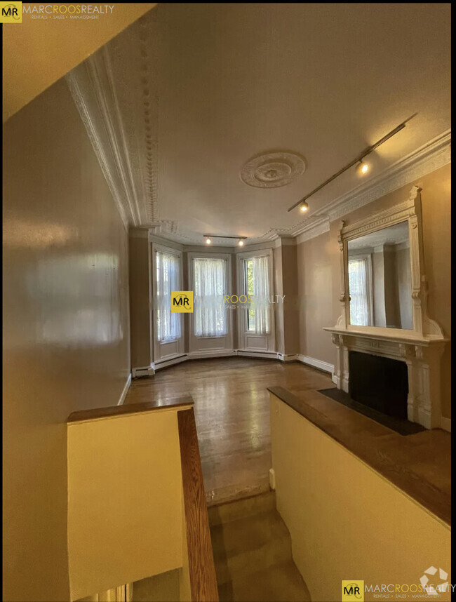 Building Photo - 275 Beacon St Unit 1A Rental