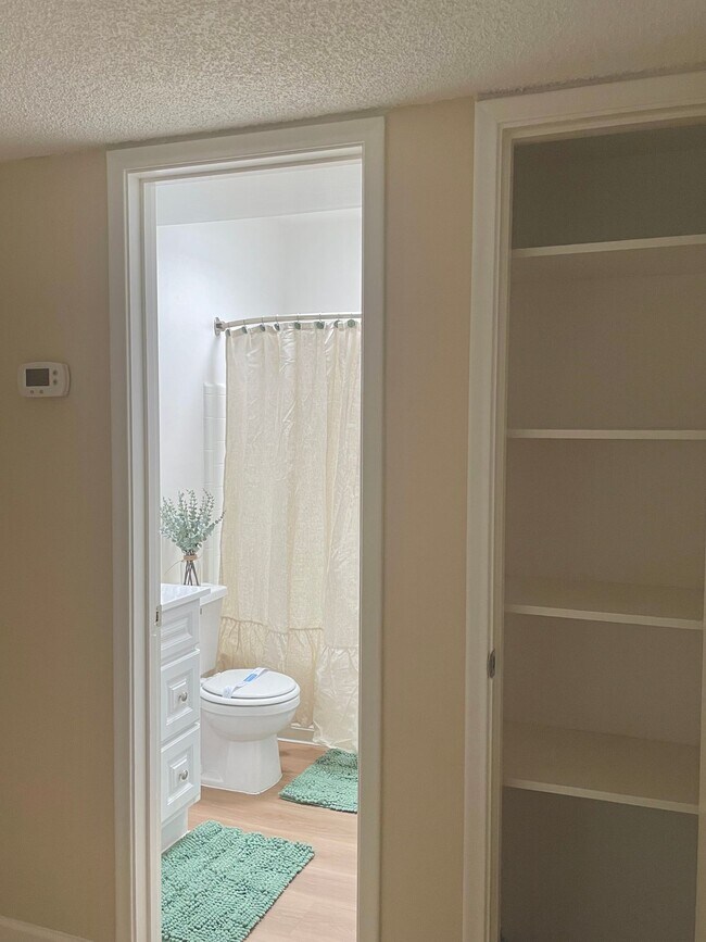 Photo - RIVER GARDEN