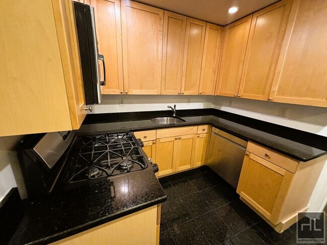 Photo - WEST 79 STREET Unit 2B