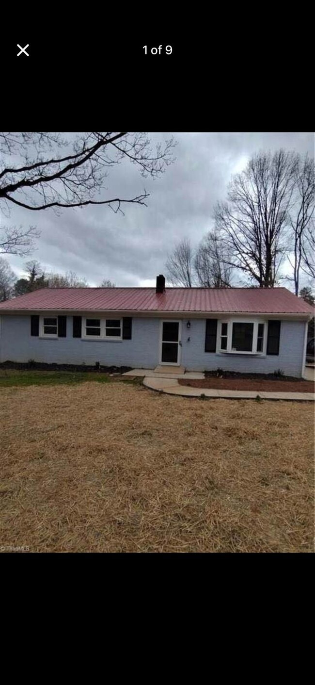 Building Photo - 2036 Pope Rd