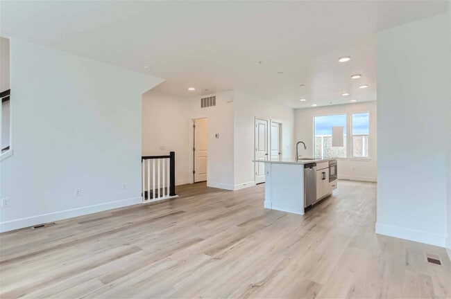 Photo - 2748 W 68th Ave