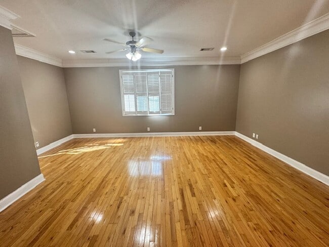 Photo - 309 Morgan St Unit C