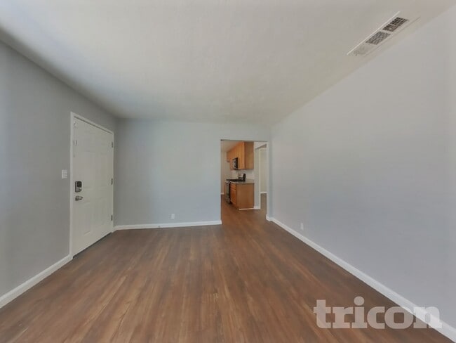 Photo - 2316 Viola St