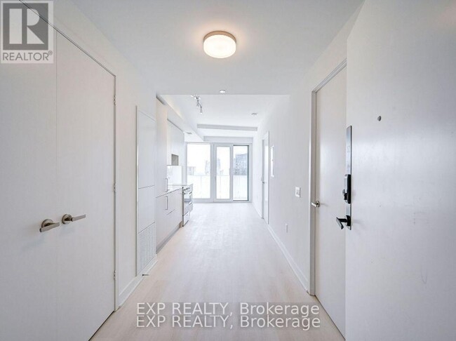 Photo - 3900 Confederation Pkwy Unit 2612
