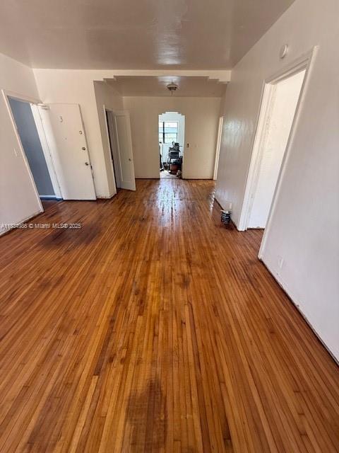 Building Photo - 985 Bay Dr Unit 3 Rental