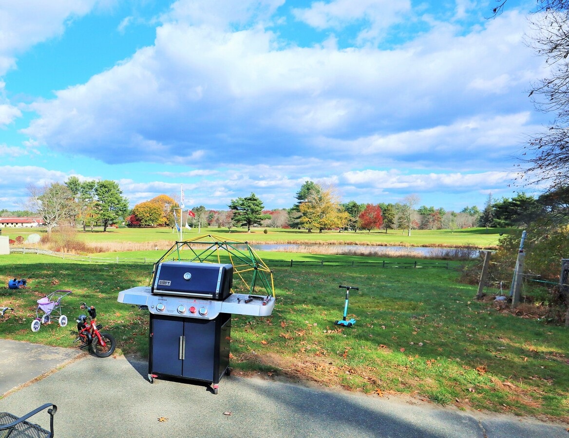 Photo - 450 Oak St Unit A