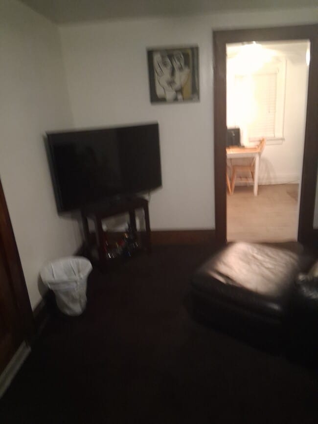 Photo - 448 E 157th St