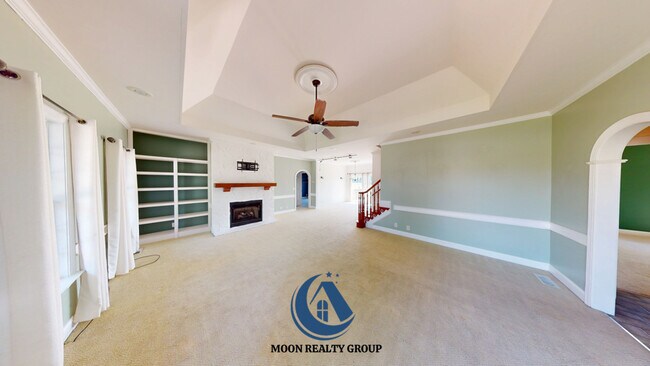 Photo - 106 E Wendy Way
