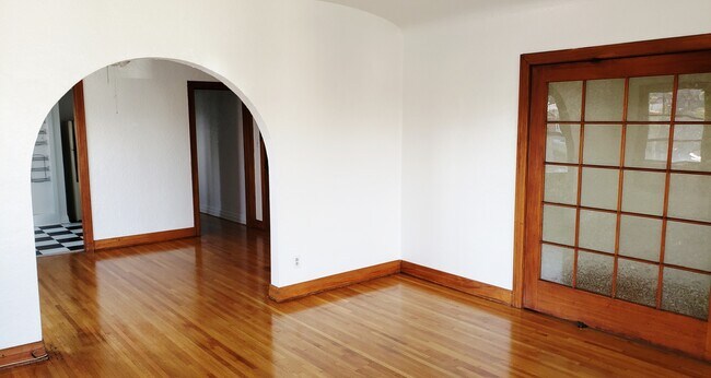 Living rm into Dining rm - 1620 E 4th St Apartments Unit 1620