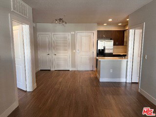 Photo - 1040 Glendon Ave