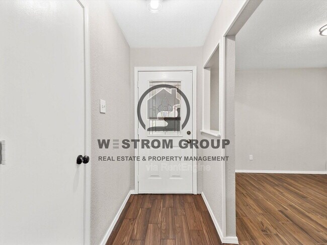 Photo - 5402 Rimrock Ct
