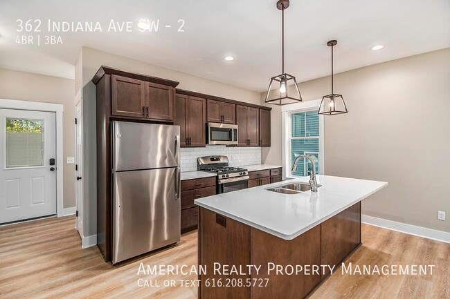 Photo - 362 Indiana Ave SW Unit 2
