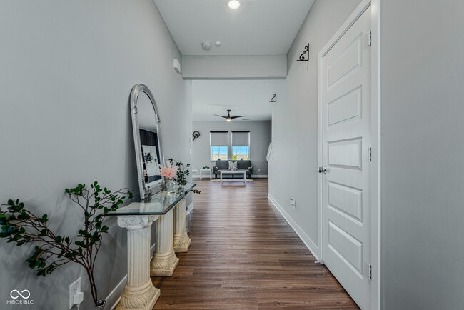 Photo - 144 Bluestem Ln