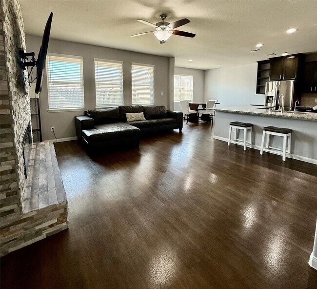 Photo - 24902 Rosso Stipple Trail