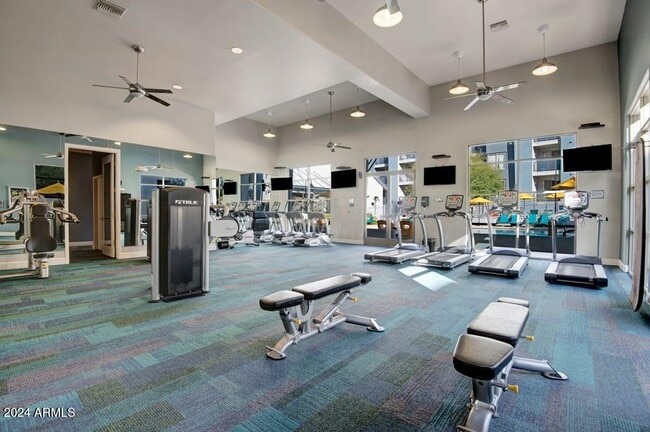 Photo - 1033 N Parkside Dr Unit 2