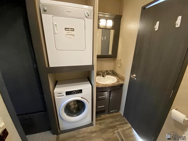 Photo - 9566 E 33rd Pl