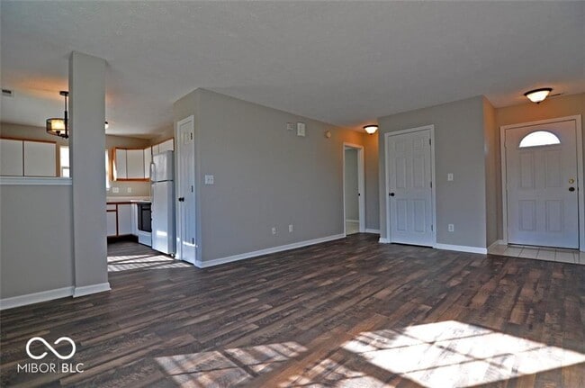 Photo - 2014 Tourmaline Dr