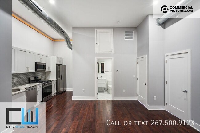 Photo - 929 Marlborough St Unit 8