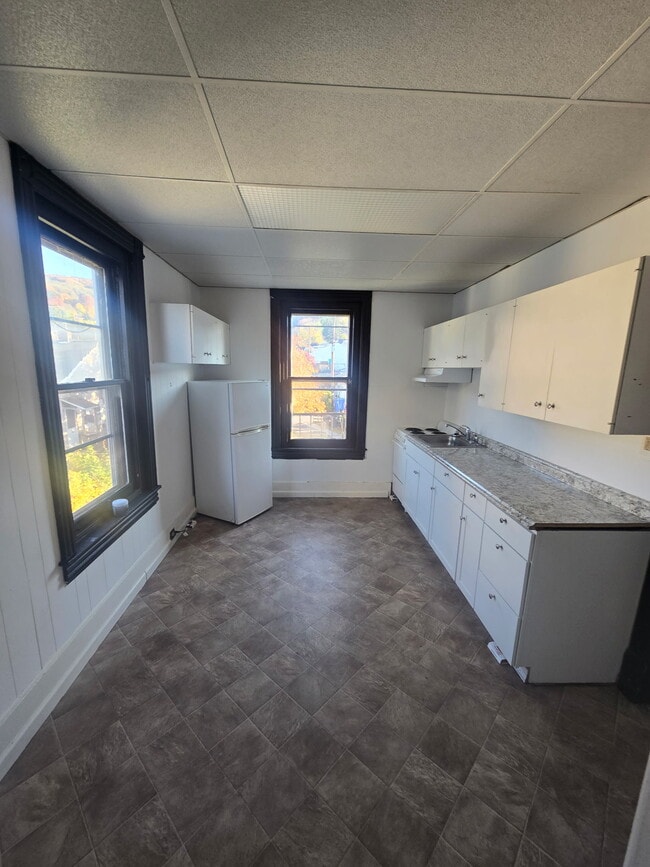 Photo - 1108 Broadway Unit Apt 2